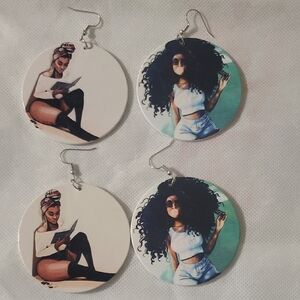 Stylish Women Earrings with Artistic Design